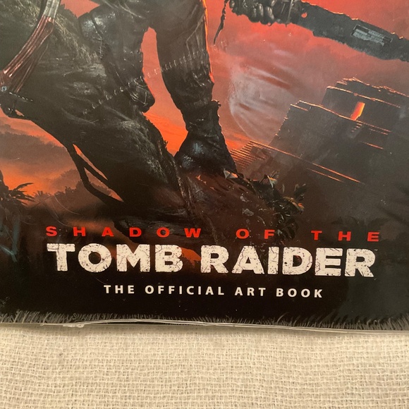 Shadow of the Tomb Raider - The Official Art Book by Paul Davies - Sealed - Picture 8 of 9